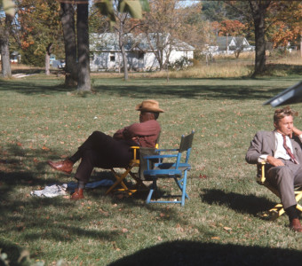 Actor Felix Nelson (Jack Winger), left, and Don Dubbins (Harley Davis), right, seated.